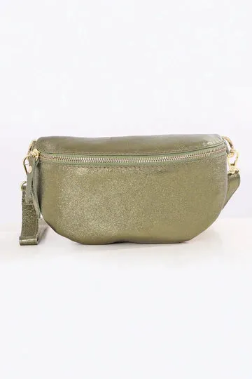 6422 Half Moon Crossbody Bag