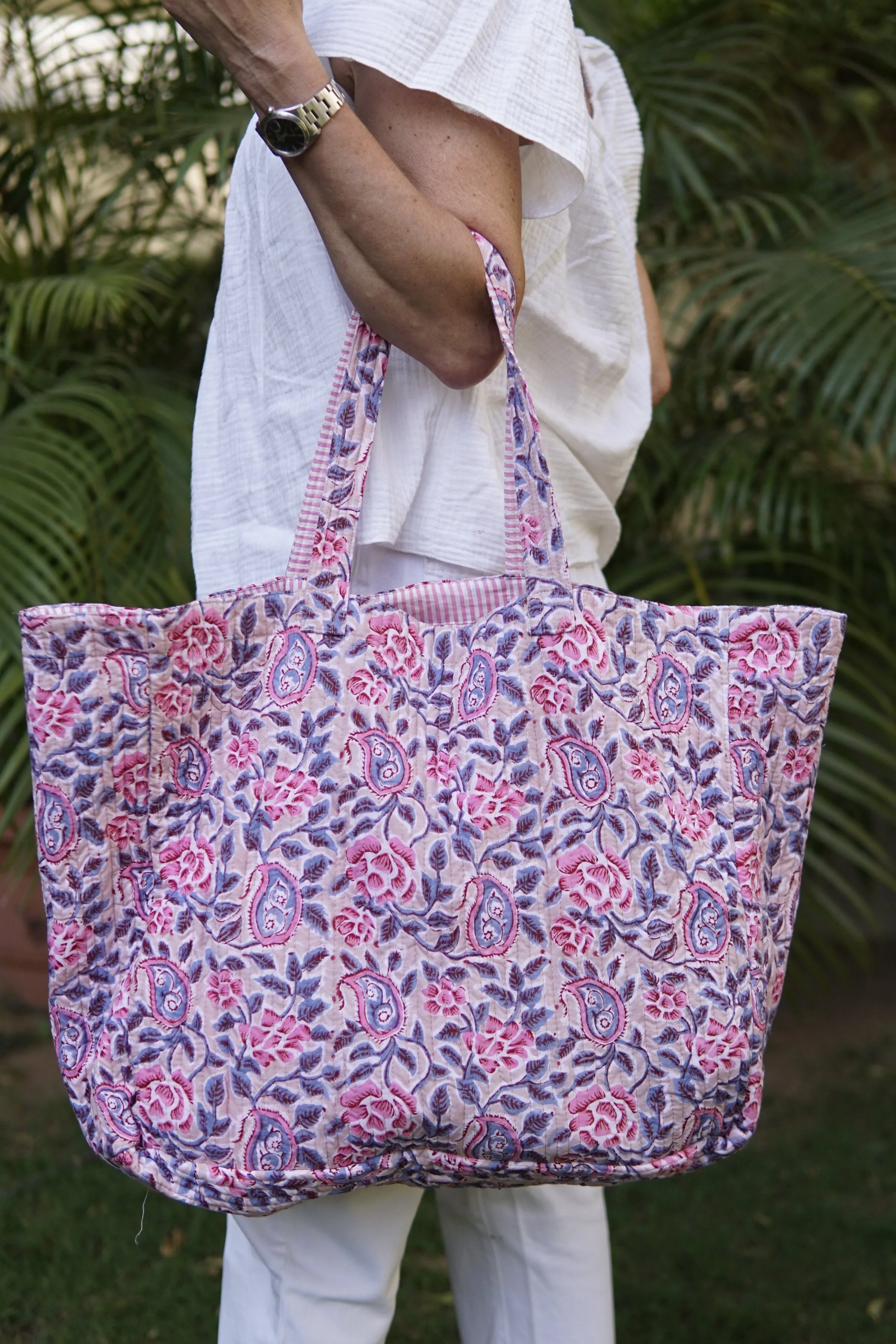 Beach Bag, XL cotton, block print and contrast lining with pocket. large beach bag, large tote bag