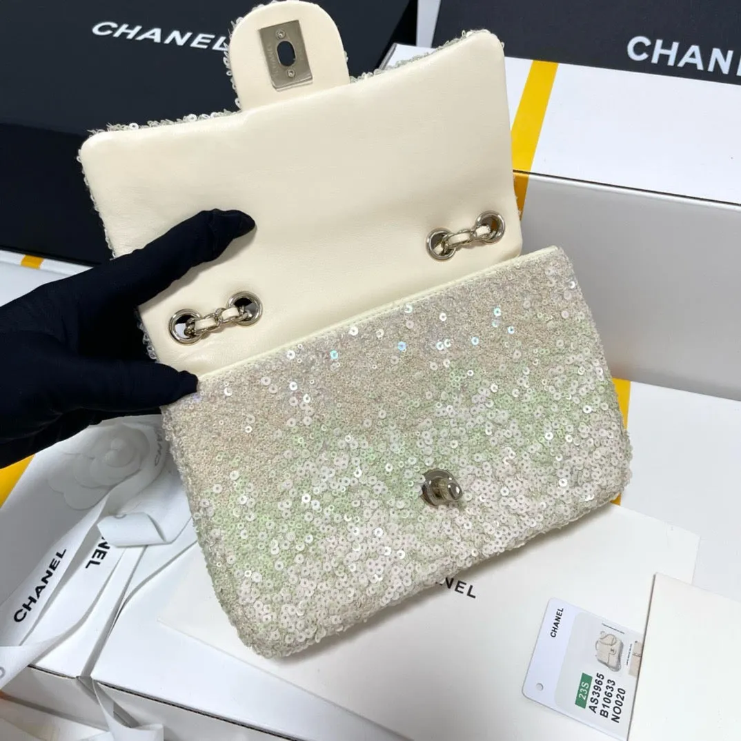 CC912 Small Flap Bag / HIGHEST QUALITY VERSION / 5.5 × 8.2 × 3.1 in