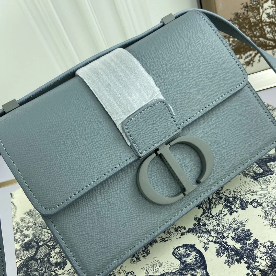 Designer Handbags DR 091