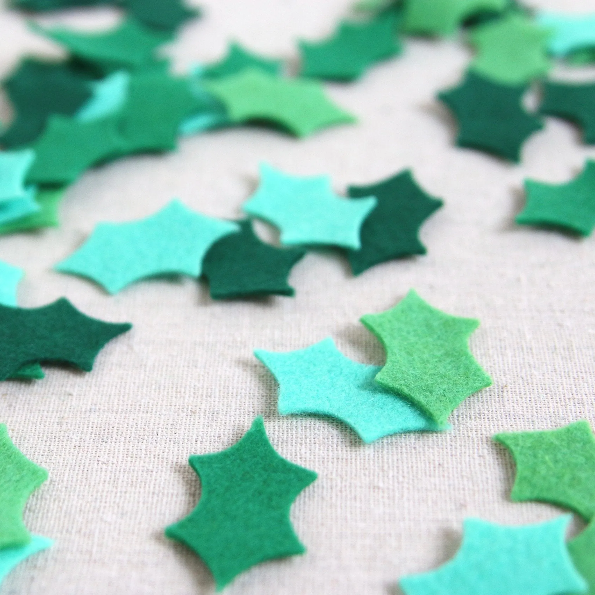 Felt-fetti Holly, Small die cut shapes