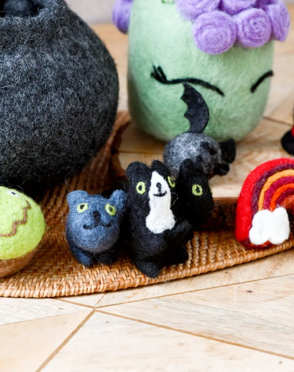 Felt Witch (Trick or Treat) Grazing Set - Tara Treasures