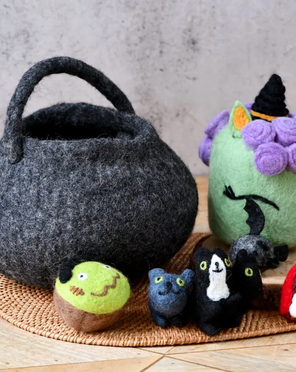 Felt Witch (Trick or Treat) Grazing Set - Tara Treasures