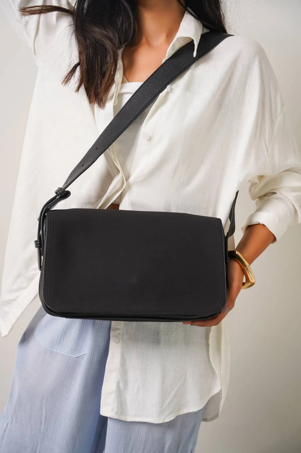 FLAP SHOULDER BAG