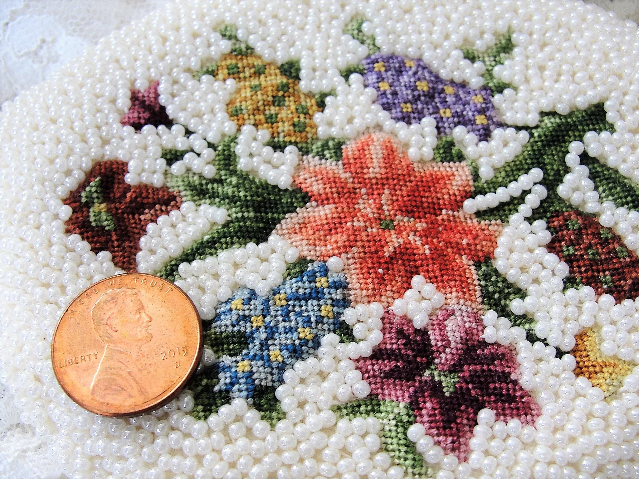 GORGEOUS 1950s Glass Beaded and Petit Point Purse Evening Bag,Lush White Glass Beads,Floral Needlework Collectible Purses,Bridal Handbag