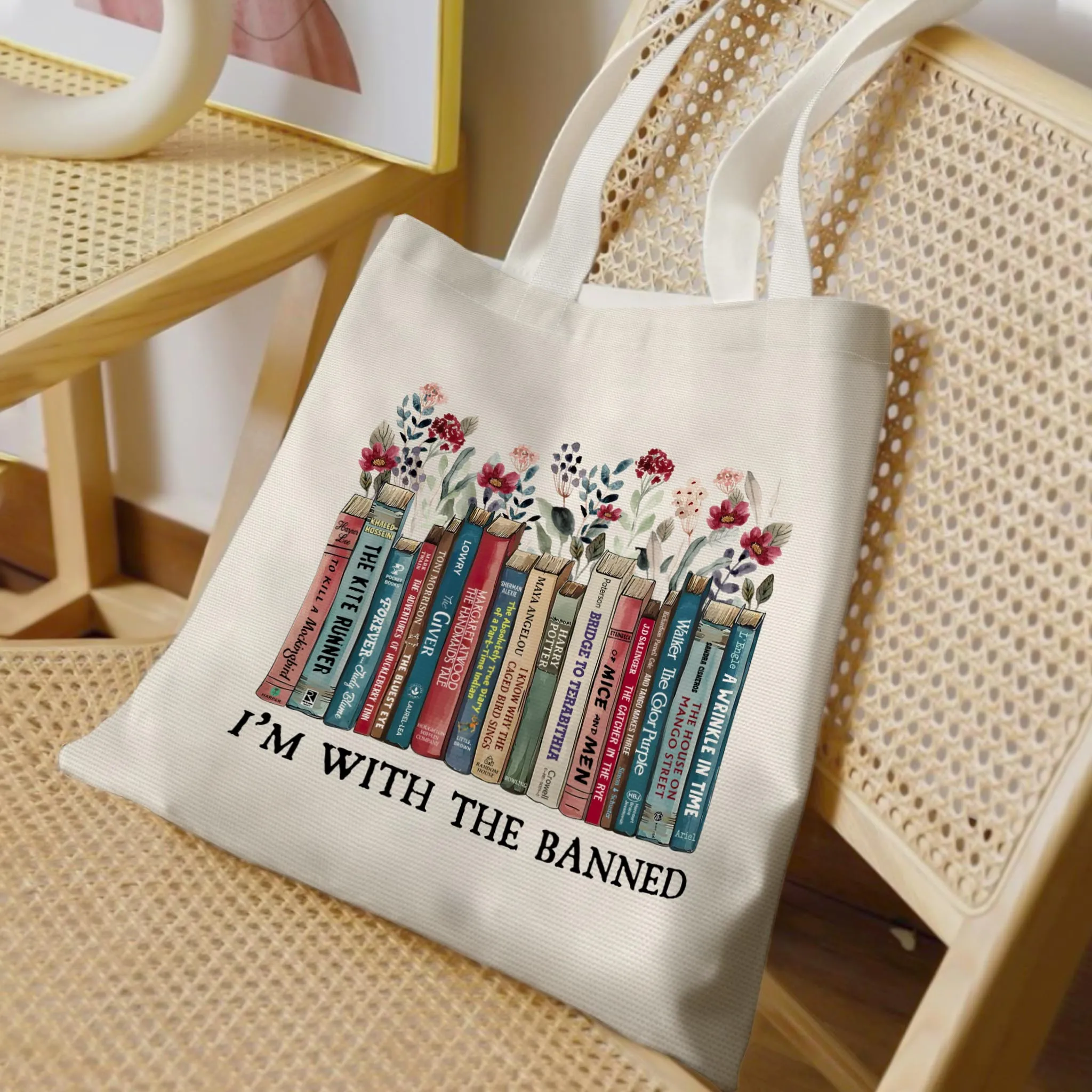 I'm With The Banned Book Lovers Gift TBW545