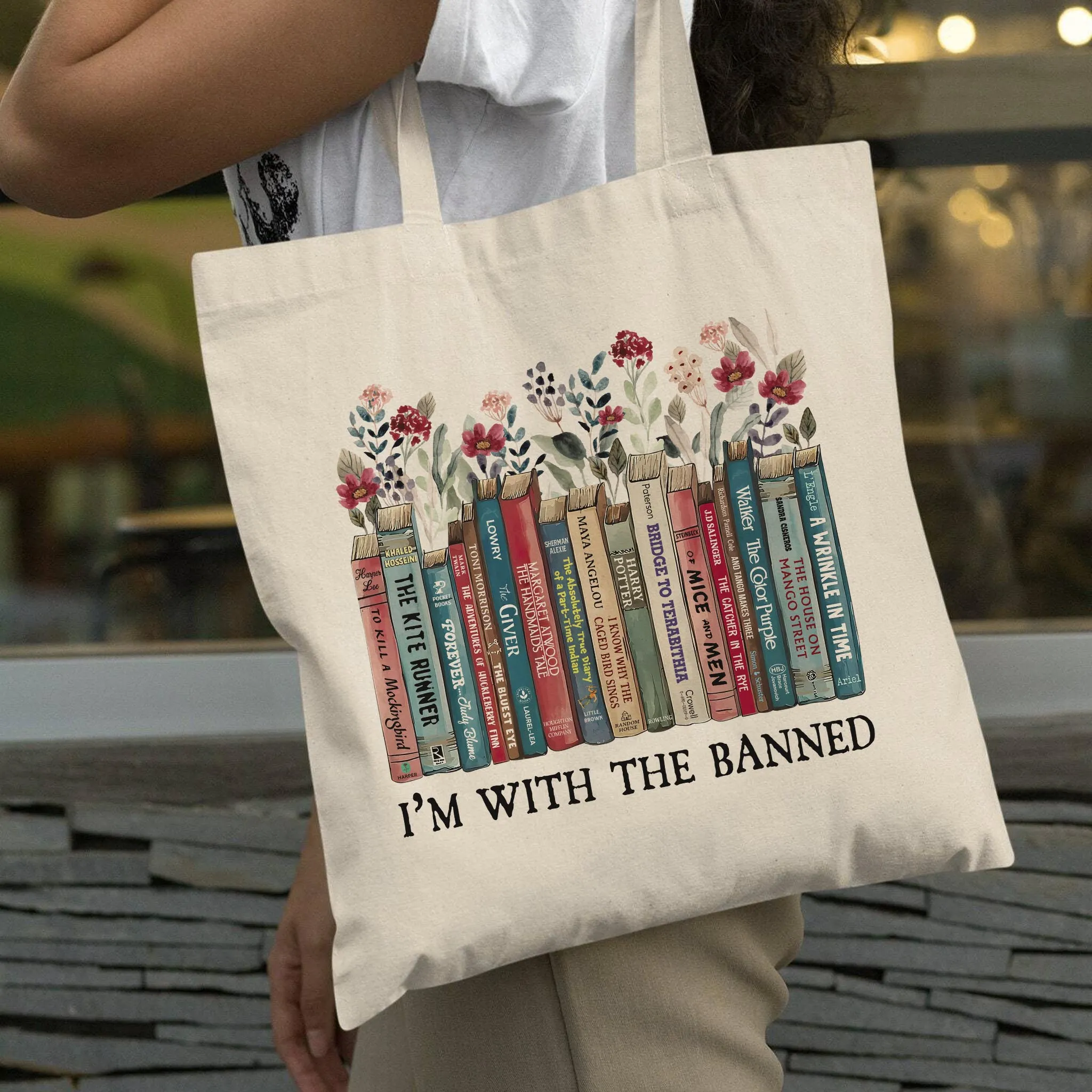 I'm With The Banned Book Lovers Gift TBW545