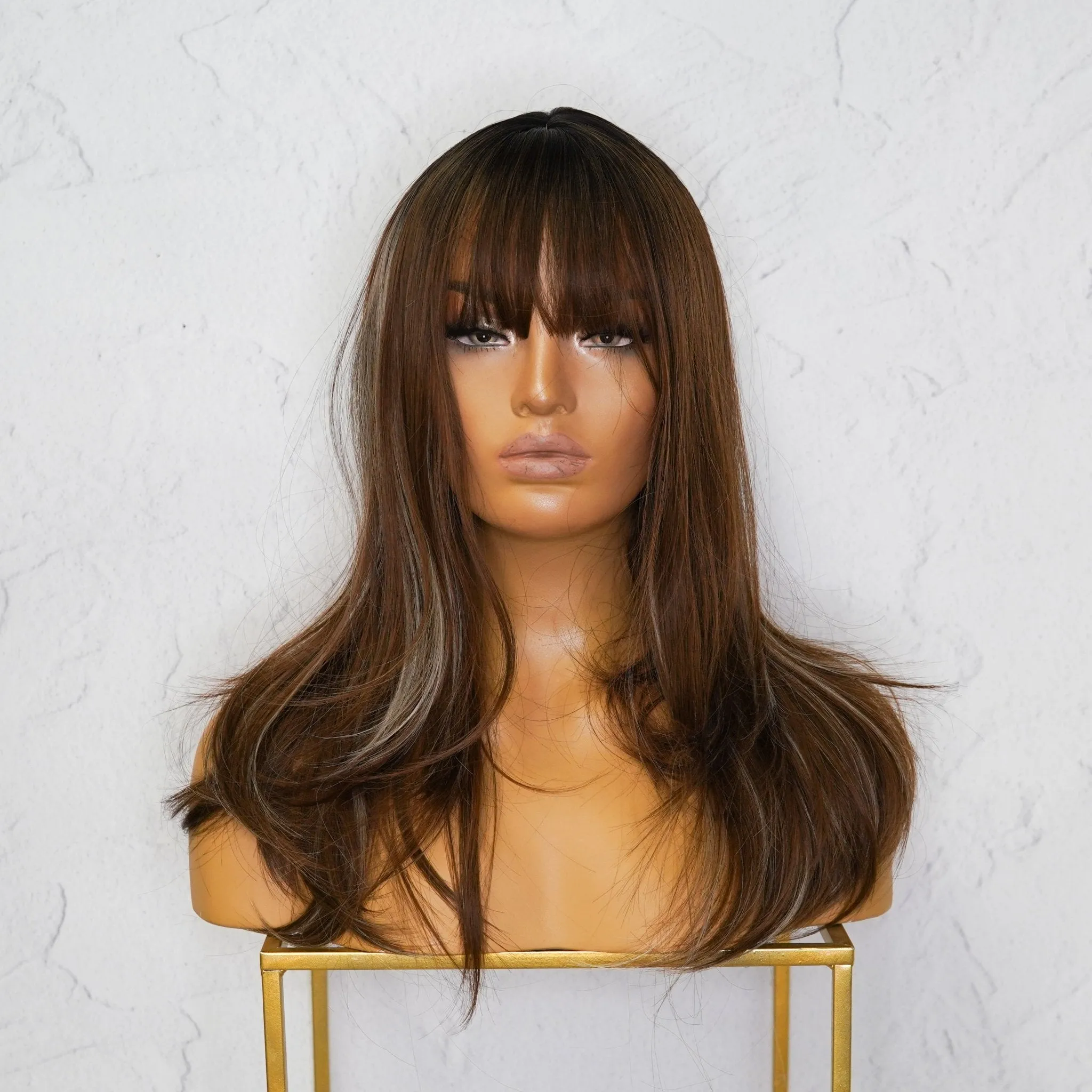 JUNE Brown 18" Fringe Wig