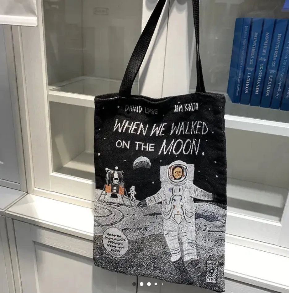 Main in the Moon Tote