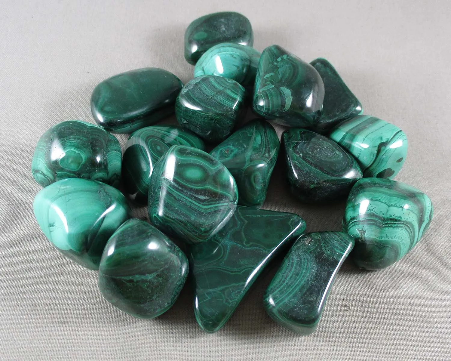 Malachite Polished Stone (Medium) 1pc J021**