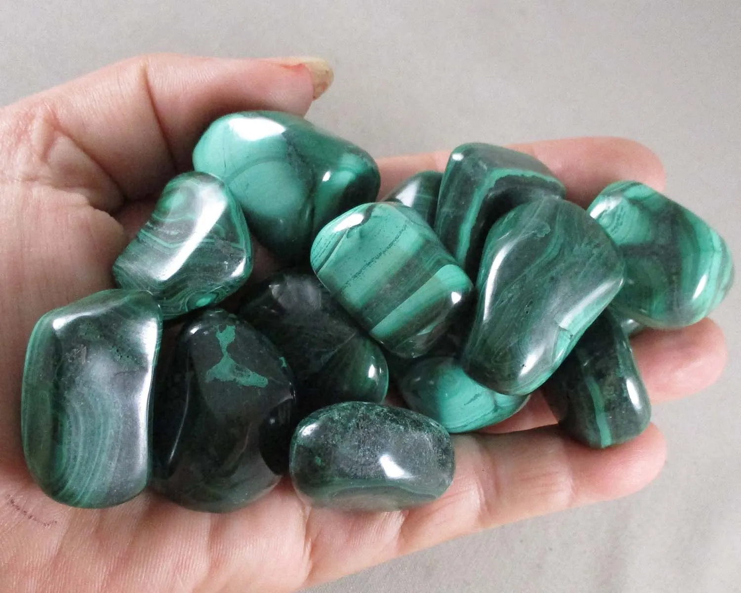 Malachite Polished Stone (Medium) 1pc J021**