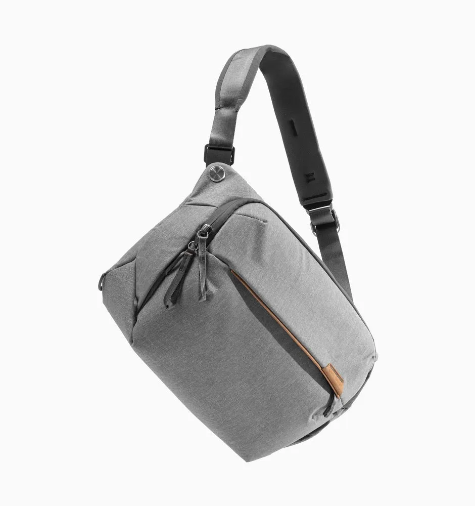 Peak Design Everyday Camera Sling 10L