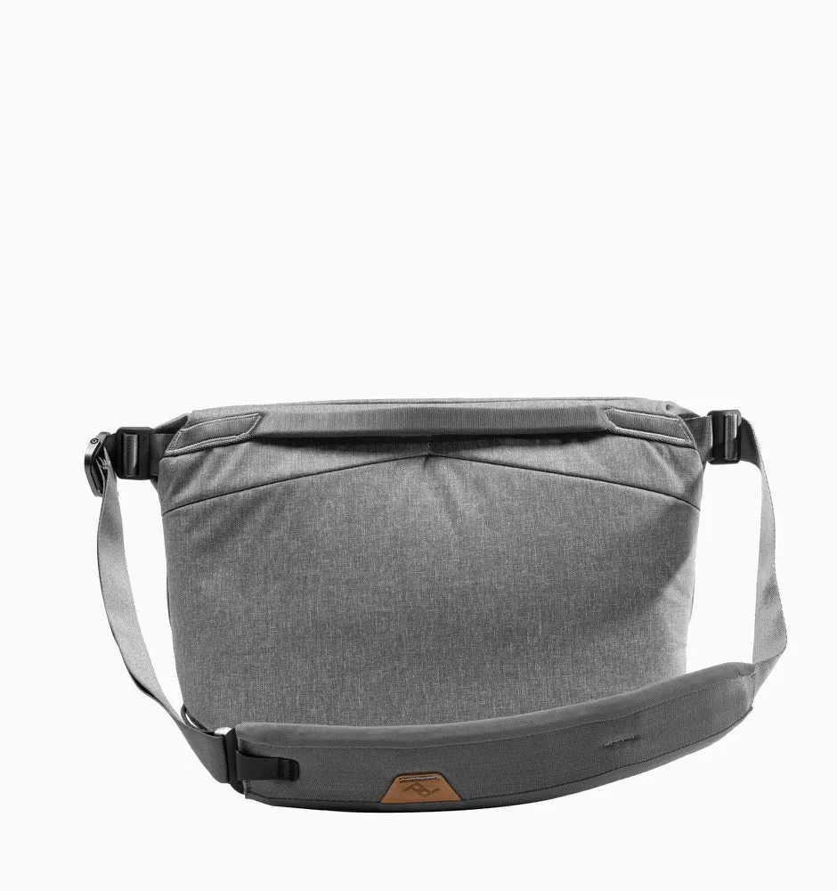 Peak Design Everyday Camera Sling 10L