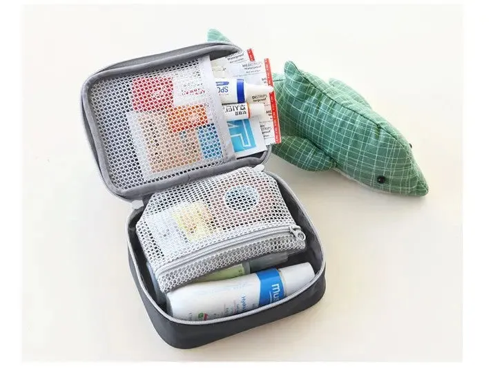 Portable medical bag for business trip