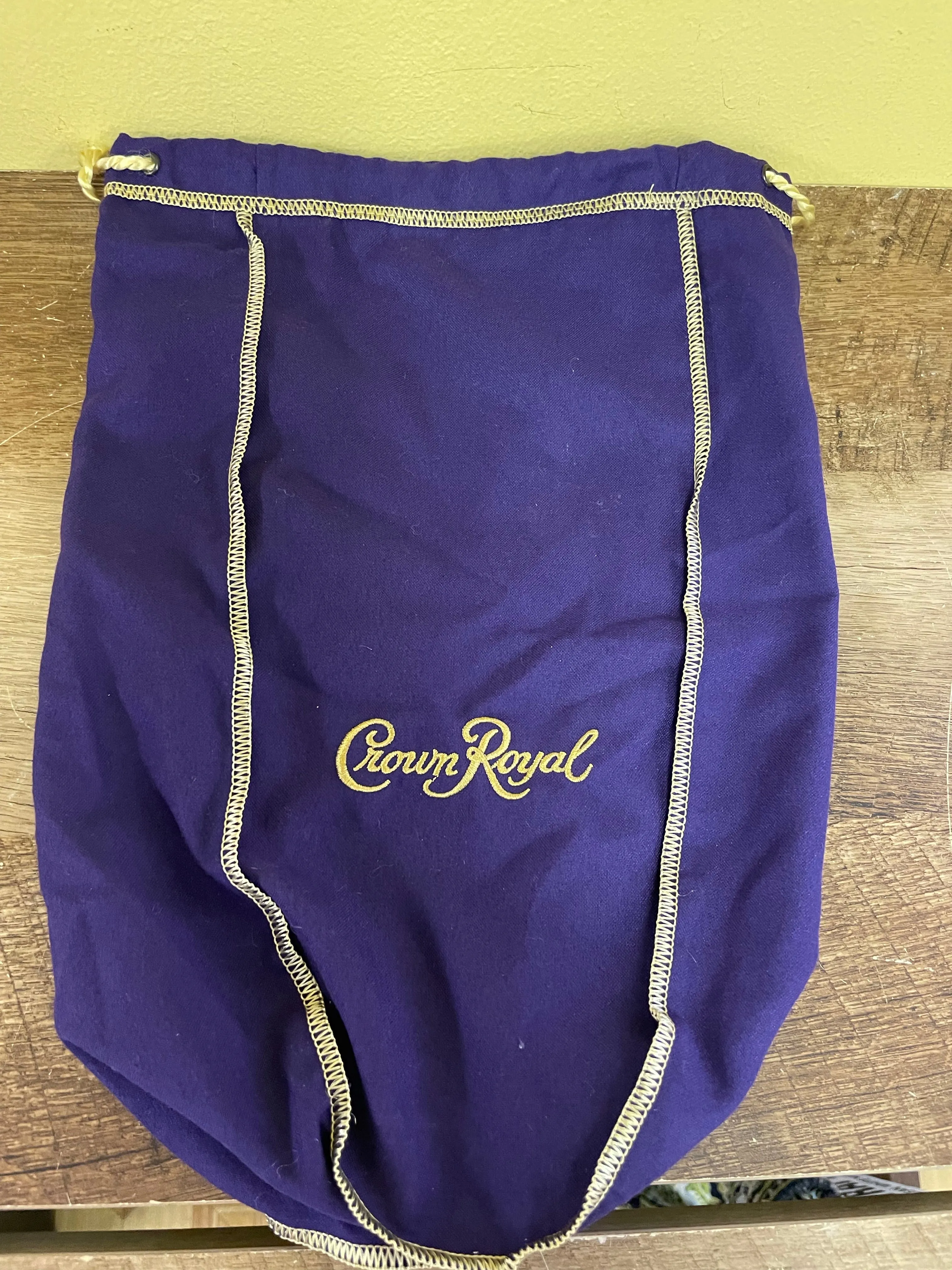 Set/14 Purple Crown Royal 12" 1.75 Liter 1/2 Gallon Velvet Felt Bag Gold Drawstring Sewing Crafts