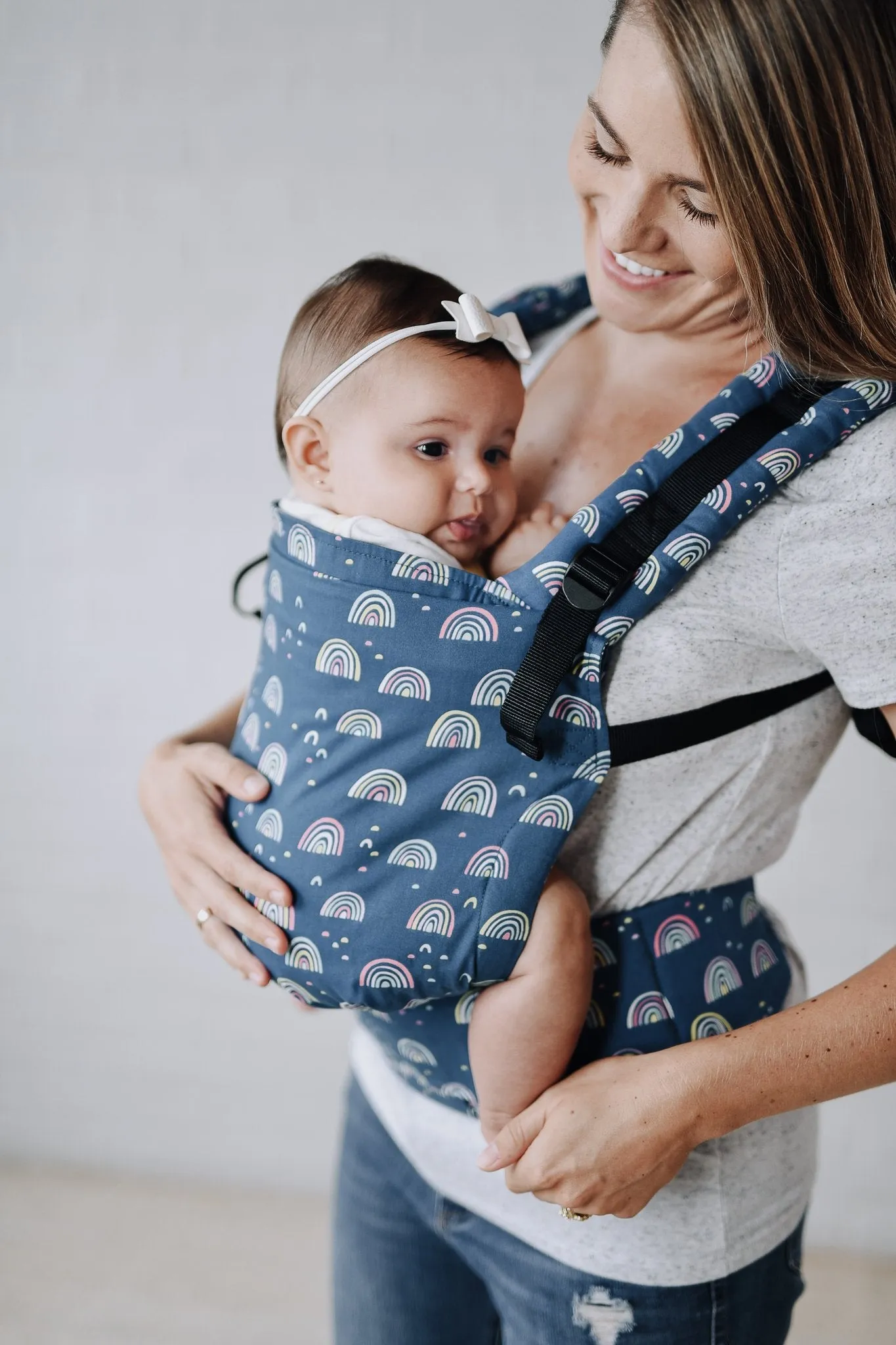 Tula Toddler Carrier - Dreamy Skies