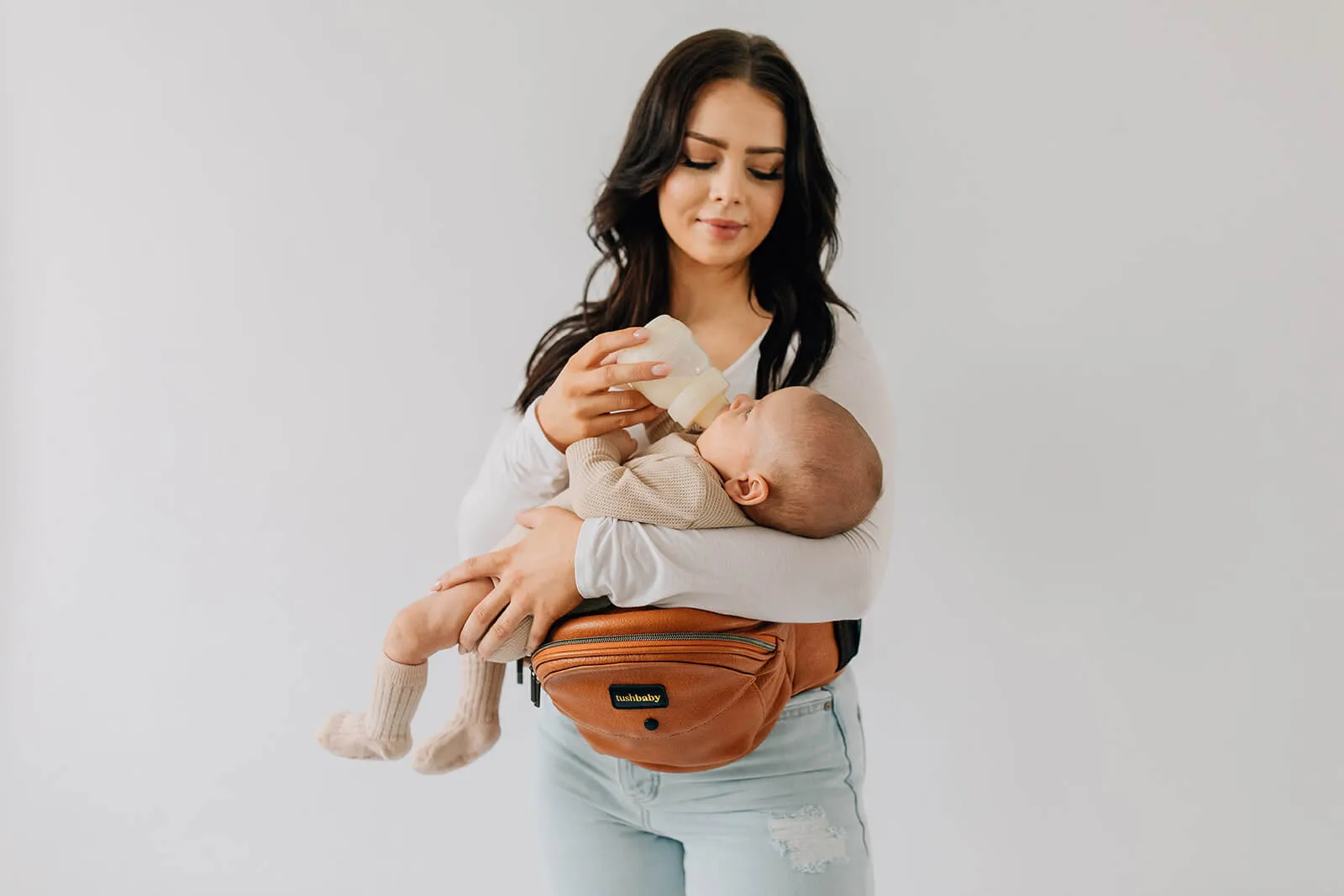 Tushbaby Carrier- Cognac